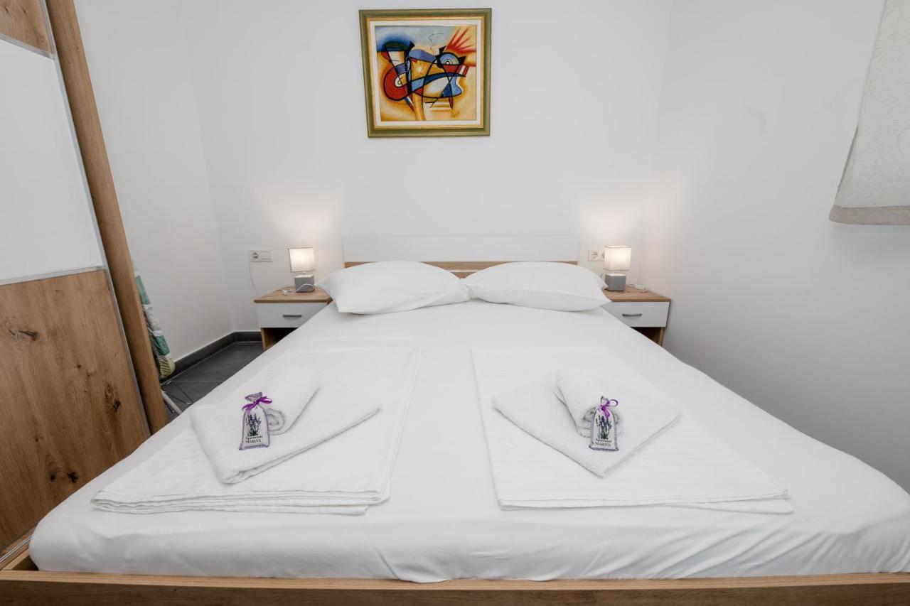 Mariva Apartments لوبار المظهر الخارجي الصورة