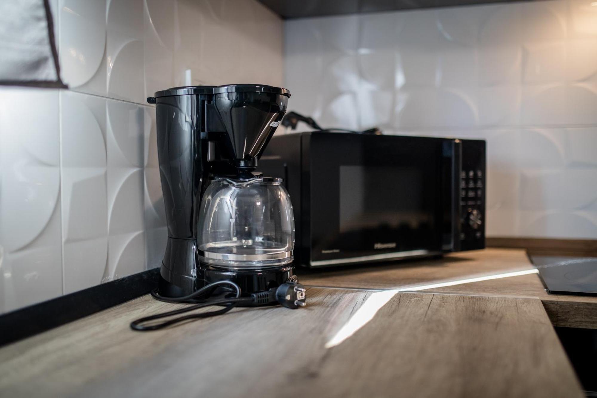 Mariva Apartments لوبار المظهر الخارجي الصورة